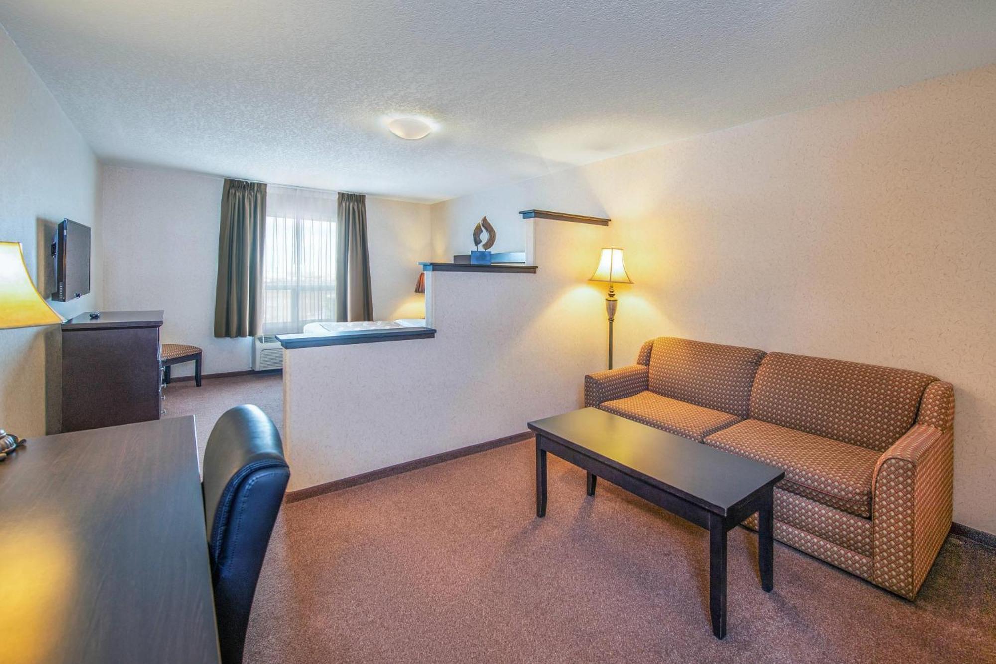 Quality Inn & Suites Lethbridge Εξωτερικό φωτογραφία