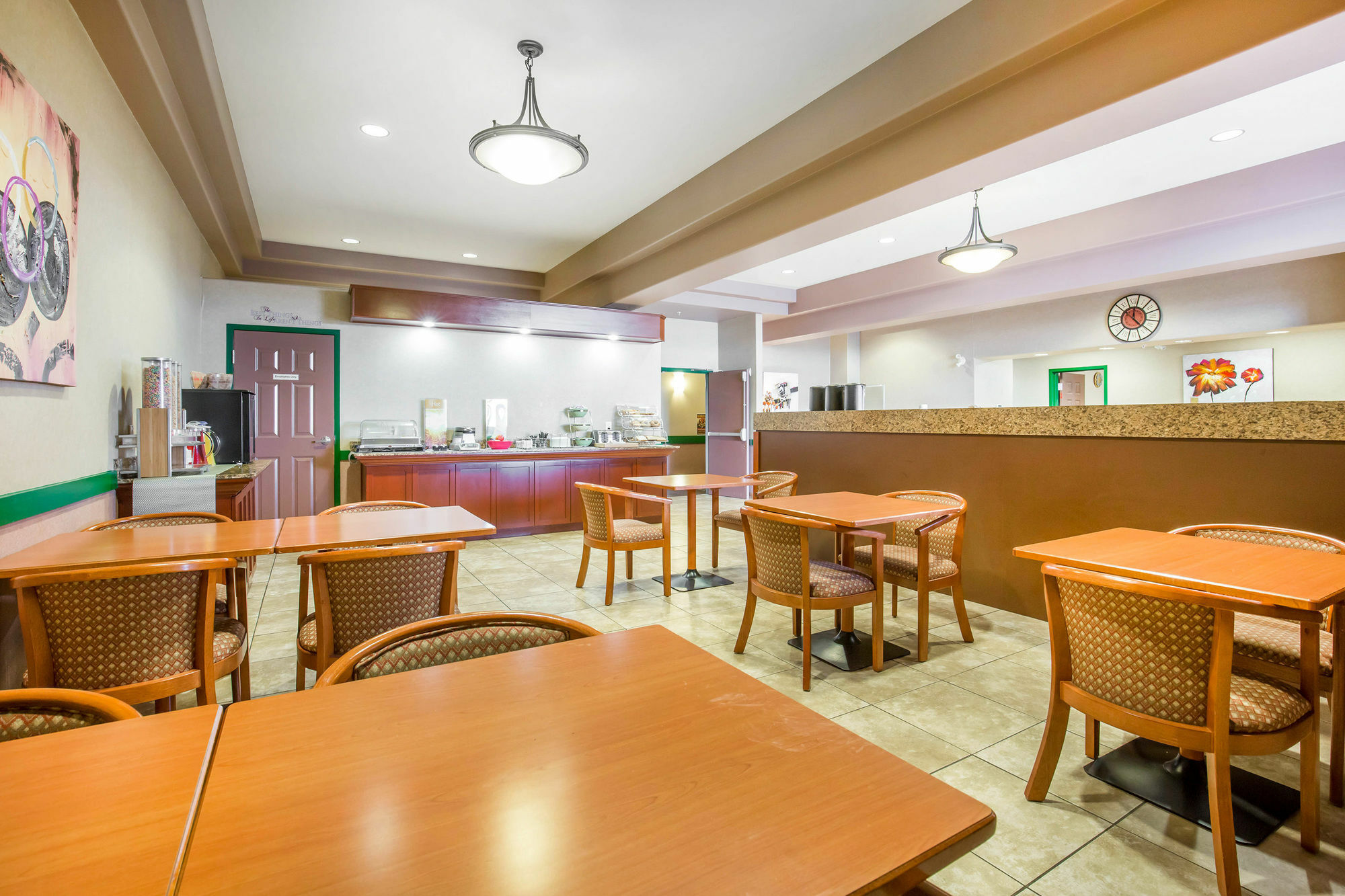 Quality Inn & Suites Lethbridge Εξωτερικό φωτογραφία