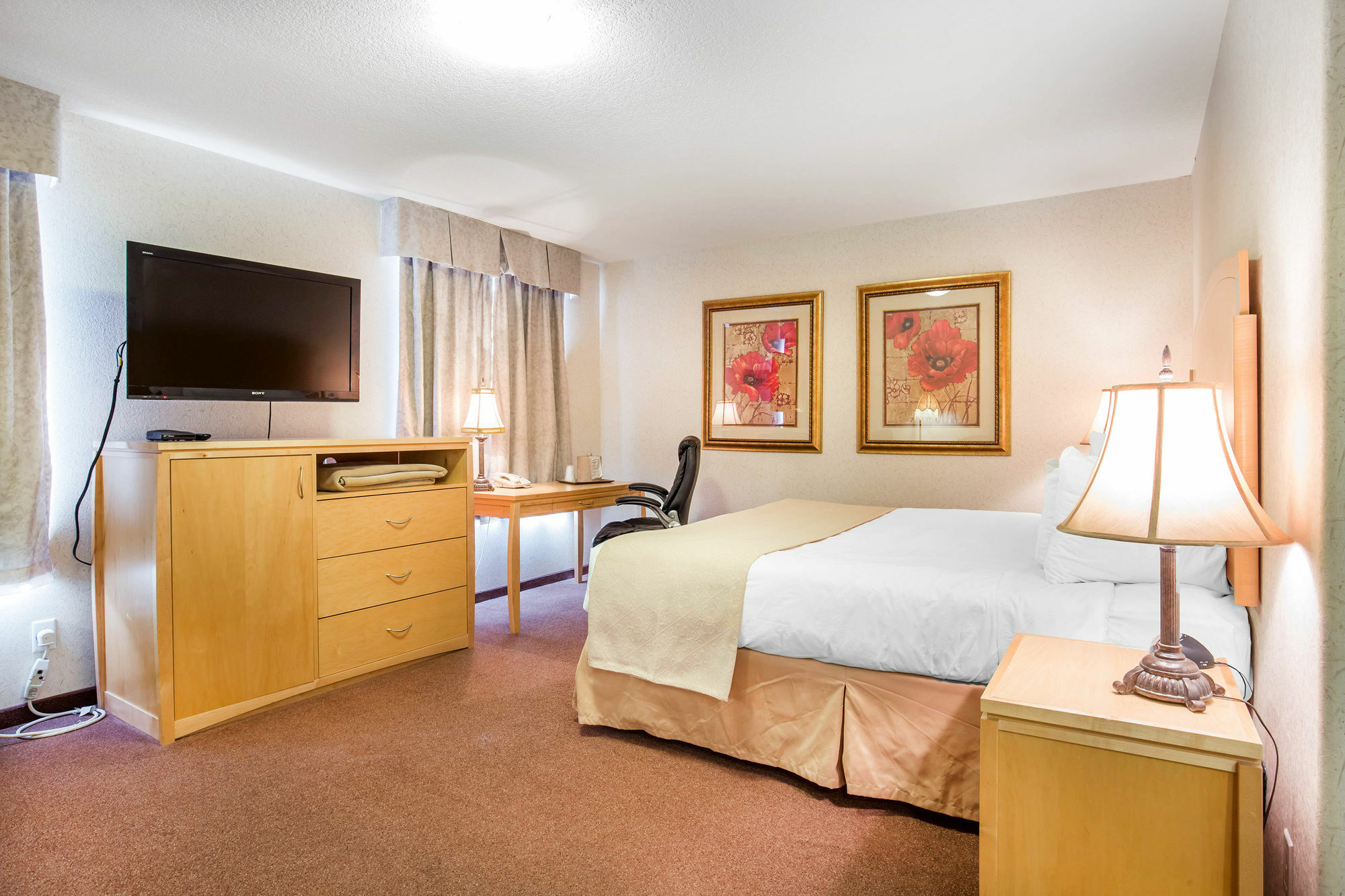Quality Inn & Suites Lethbridge Εξωτερικό φωτογραφία